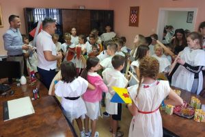 Klikni za veliku sliku Klikni za veliku sliku