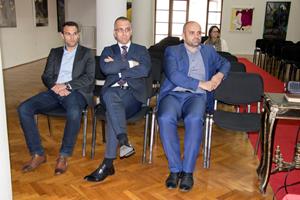 Klikni za veliku sliku Klikni za veliku sliku