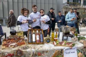 Klikni za veliku sliku