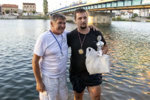 Klikni za veliku sliku Klikni za veliku sliku