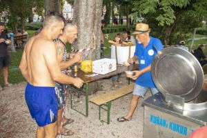 Klikni za veliku sliku Klikni za veliku sliku