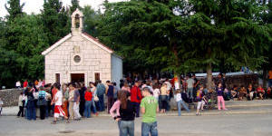 Idili�an prizor uo�i blagdana Sv. Ante