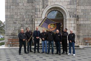 Klikni za veliku sliku